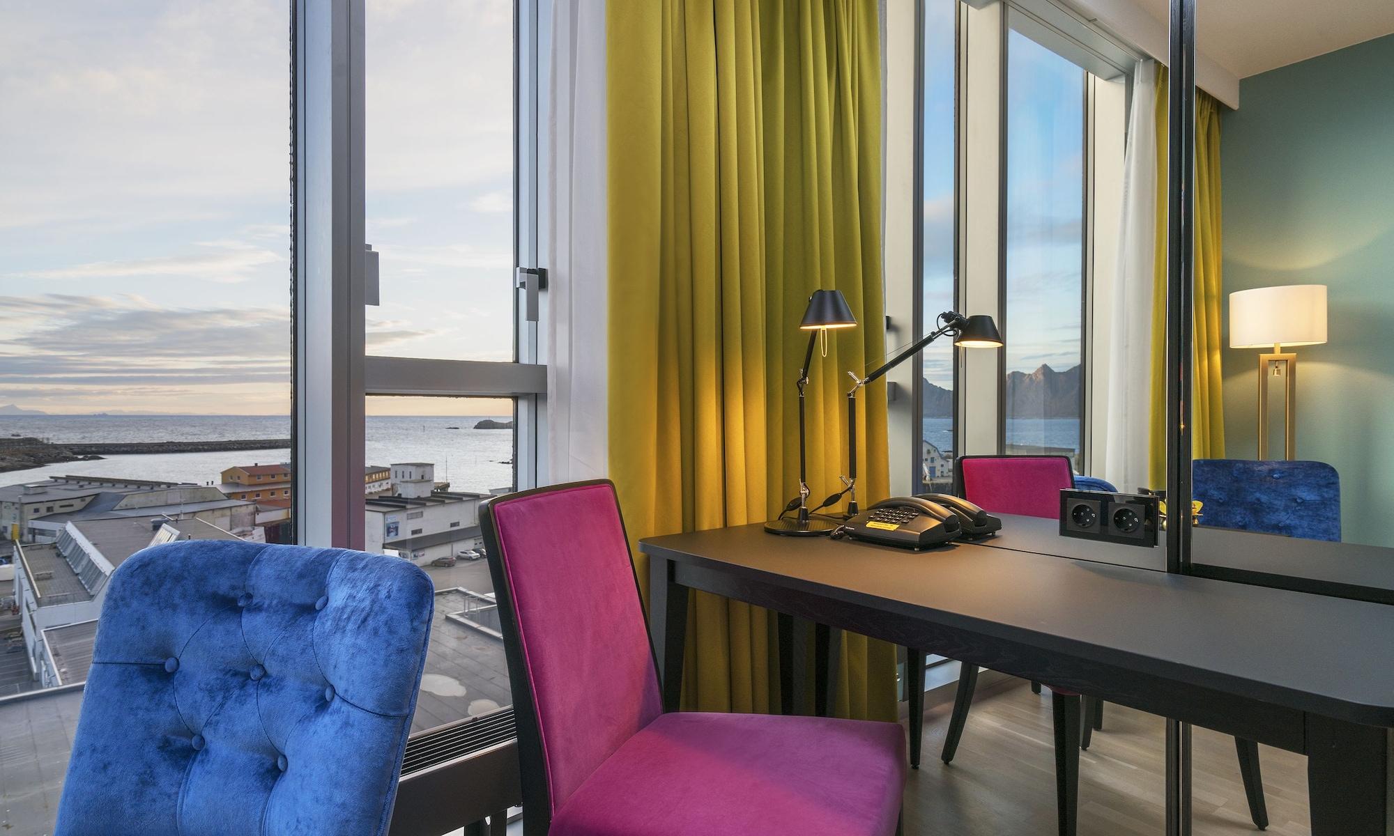 Thon Hotel Lofoten Svolvær Extérieur photo